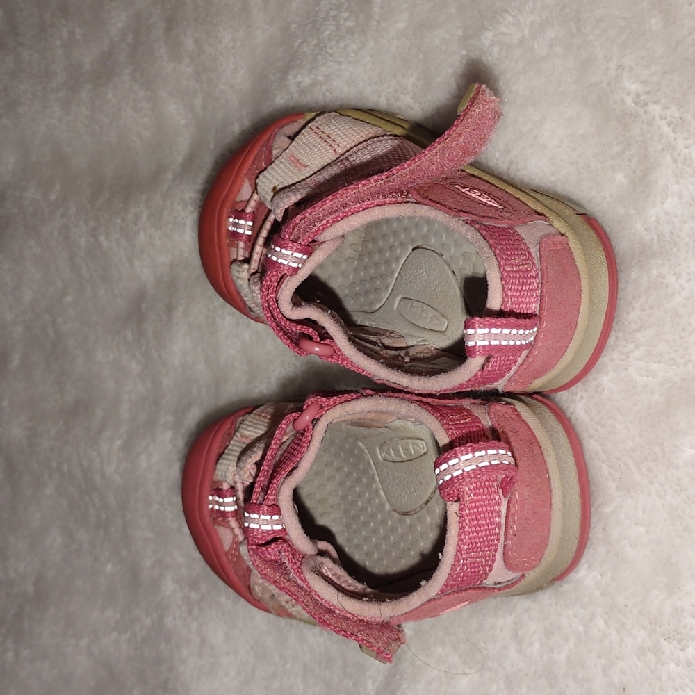 Keen sandals - Picture 3 of 4